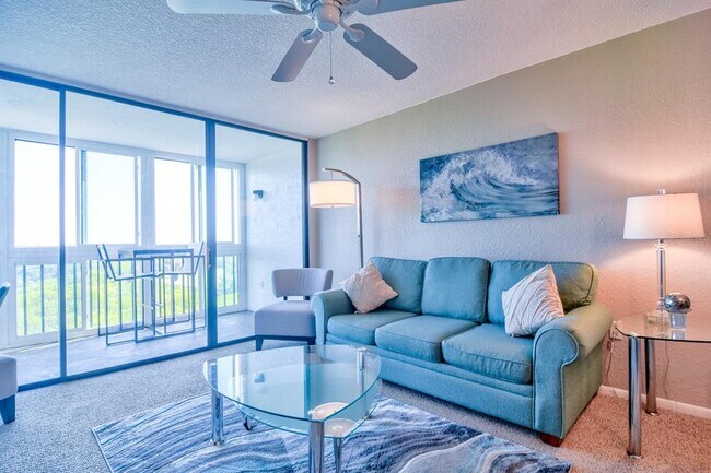 Building Photo - 900 Cove Cay Dr