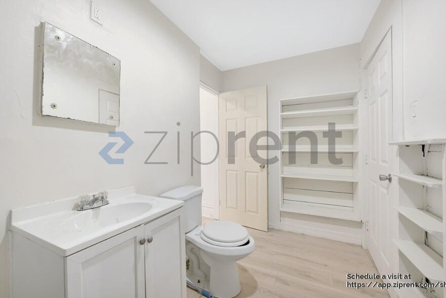 Building Photo - 3711 Wendelkin St