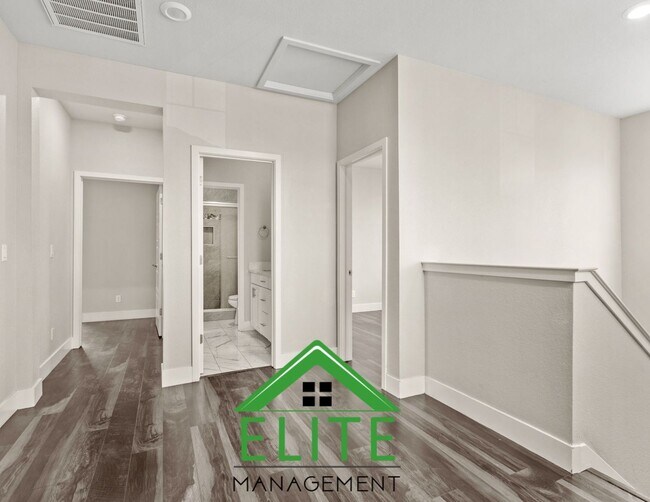 Building Photo - **Modern single-family residence in the hi...