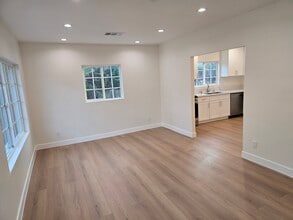 Building Photo - 6703 Cedros Ave