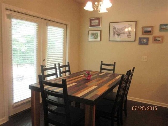 Building Photo - 6265 Crested Moss Dr