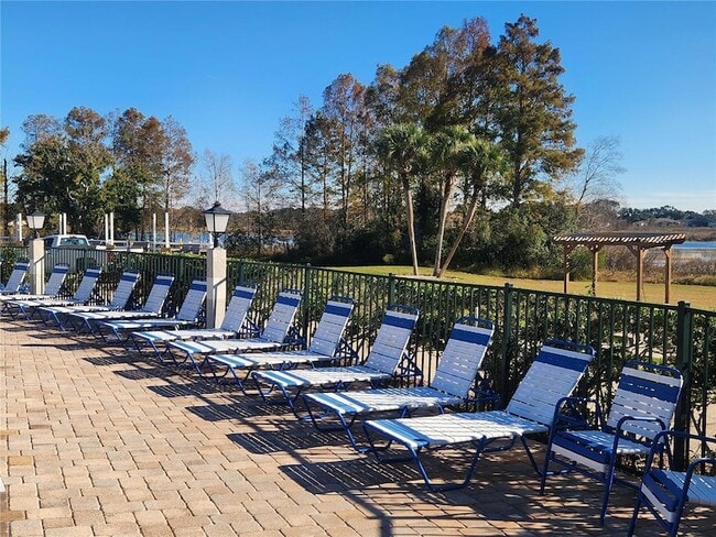 Building Photo - 24921 Pine Hill