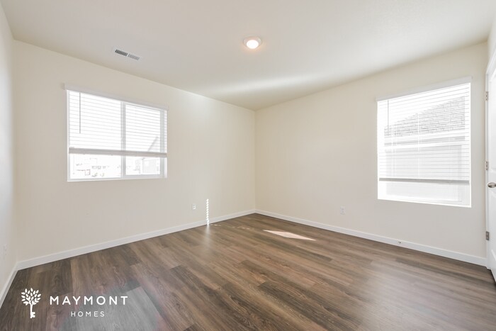 Building Photo - 13420 Oneida Ln