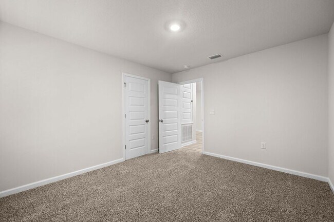 Building Photo - 7337 Morningside Dr
