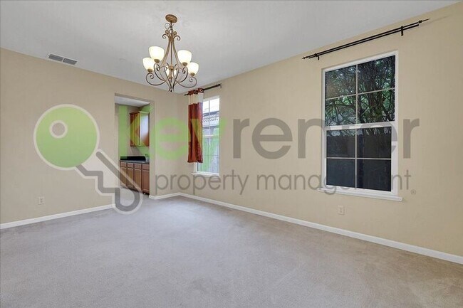 Building Photo - 1444 Eaglesfield Ln