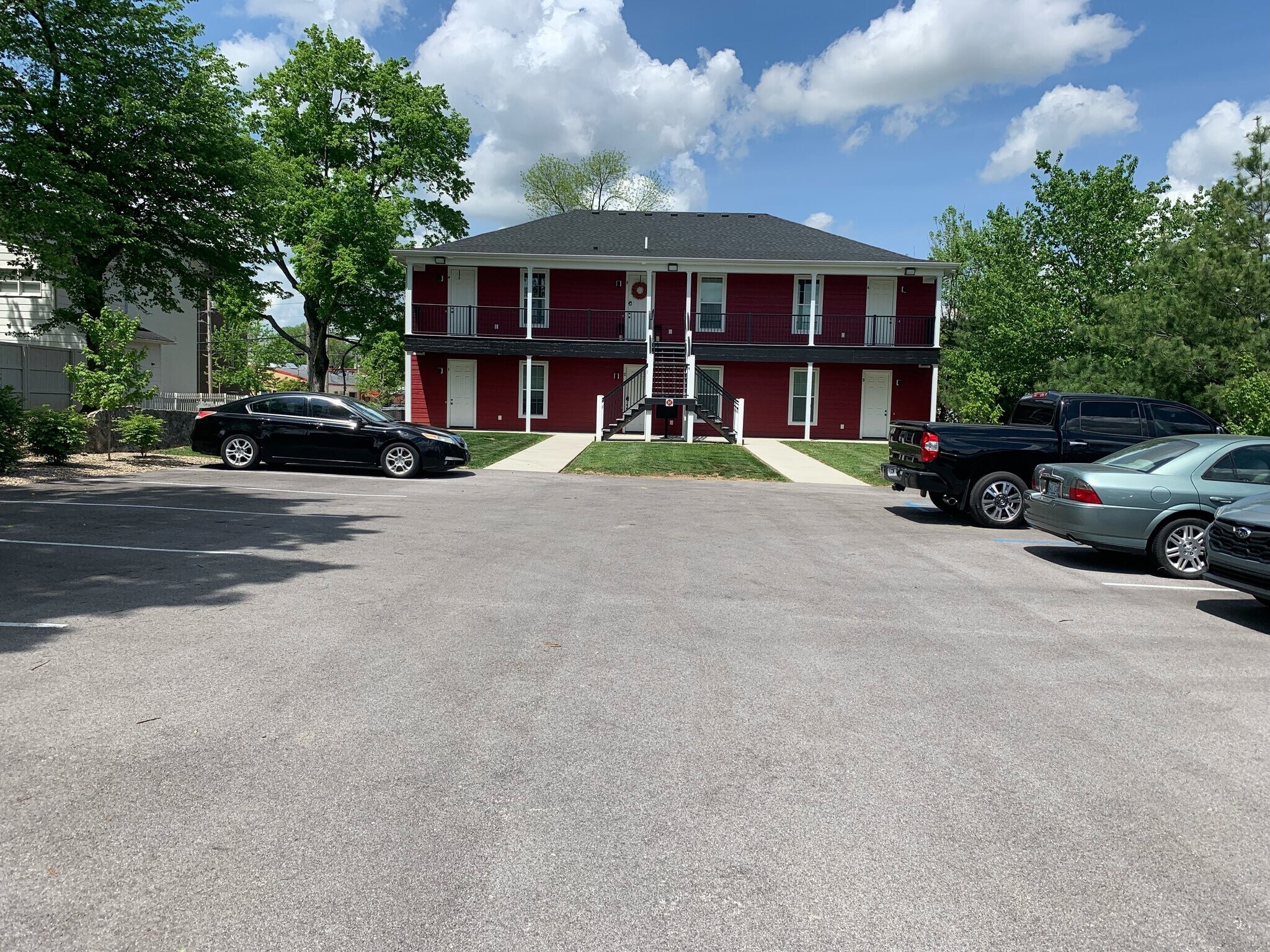 Building Photo - 508 Chestnut St