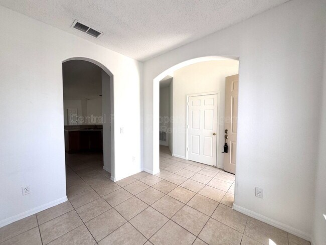 Building Photo - 14460 Huntcliff Park Way