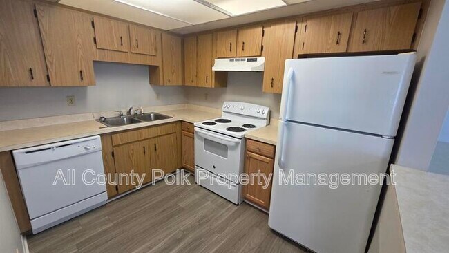 Building Photo - 1642 Crystal Park Cir