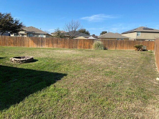 Building Photo - Beautiful Home in Redbird Ranch