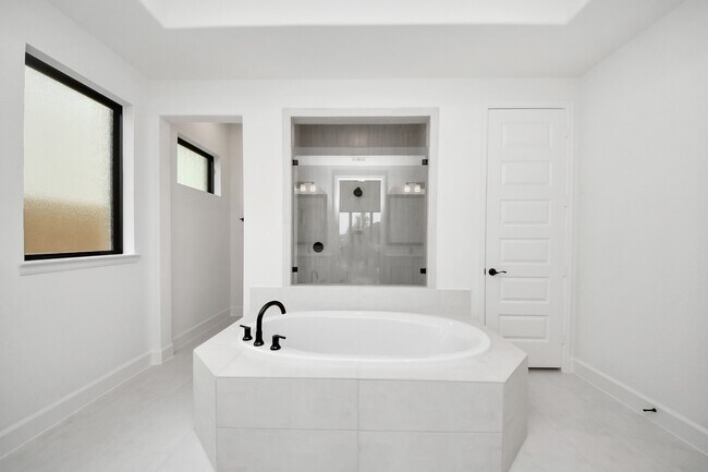 Building Photo - 8706 Incandesce Rise Dr