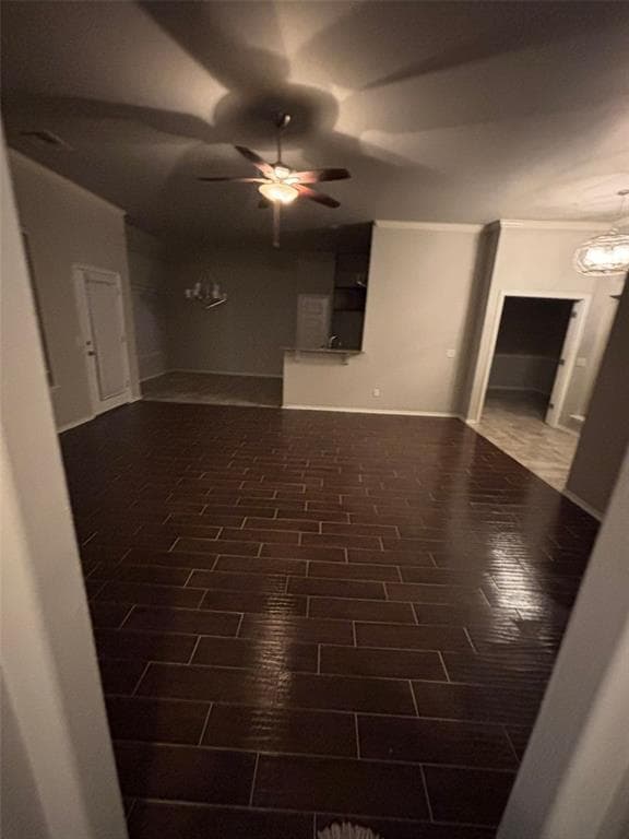 Building Photo - 724 Windy Ln