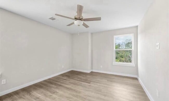 Building Photo - 6801 Haight St