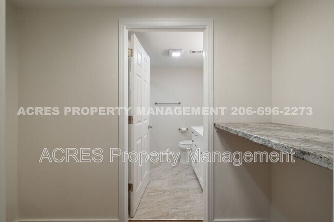 Building Photo - 21222 15th Ave S