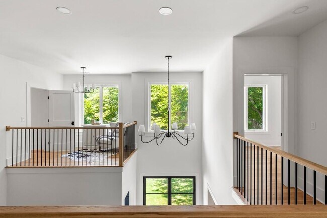 Building Photo - 2771 Guthrie St