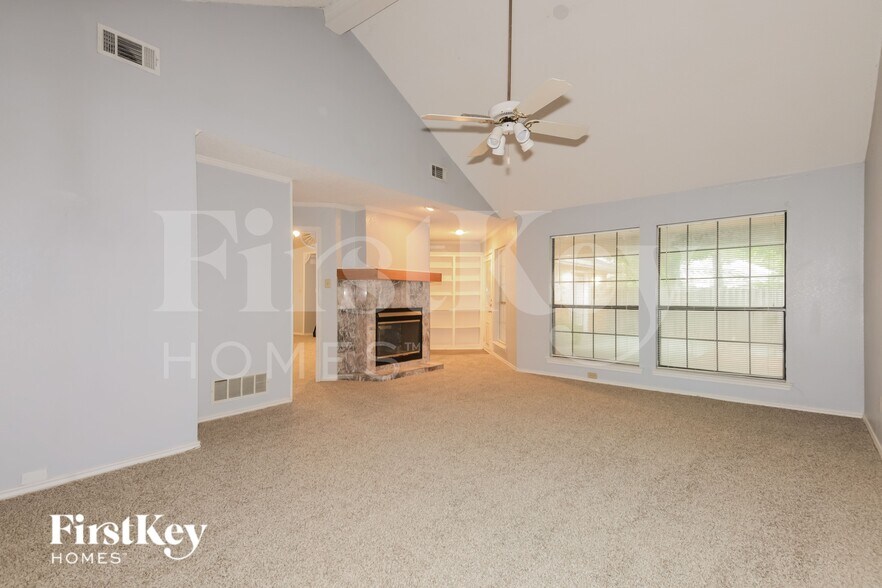 Building Photo - 5302 Deep Canyon Dr
