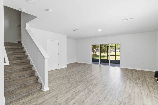 Building Photo - 9973 Hound Chase Dr