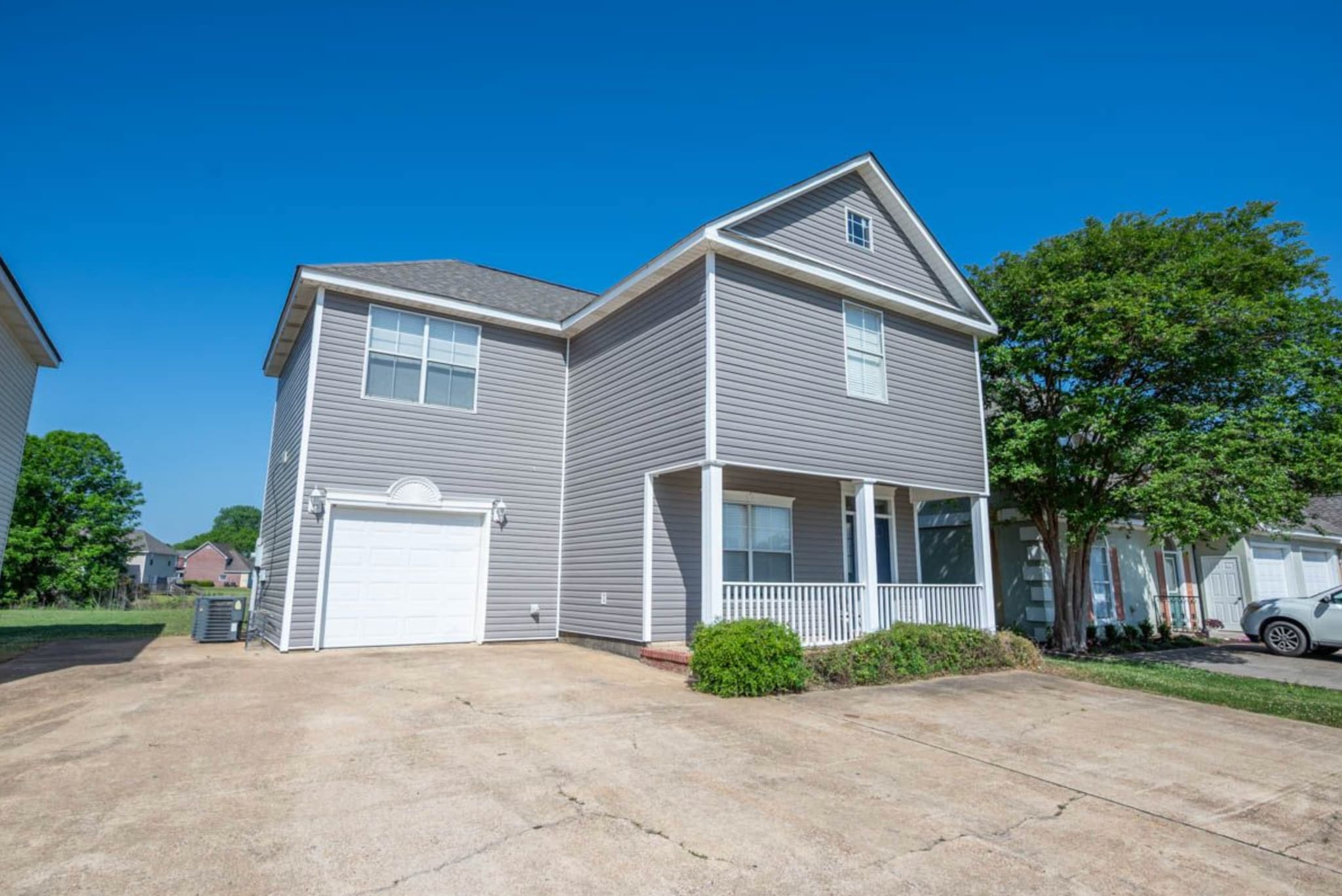 Building Photo - 41 Loch Ln