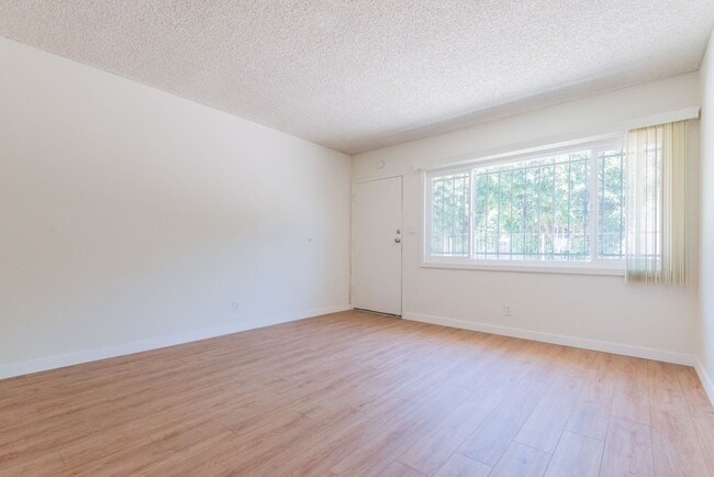 Building Photo - 15th Street Residences