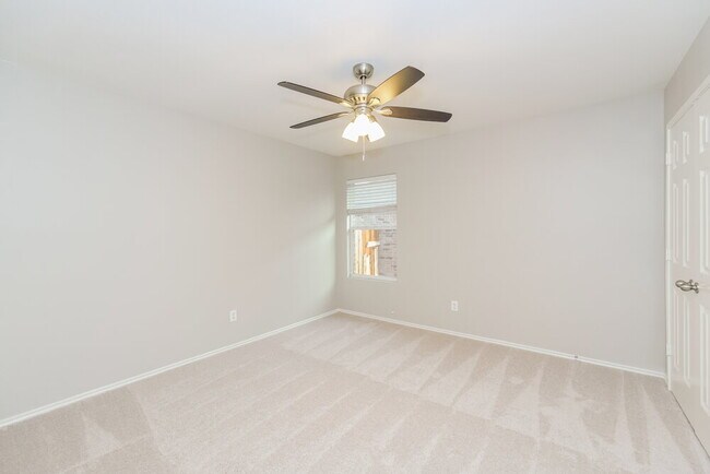 Building Photo - 12921 Pricklybranch Dr