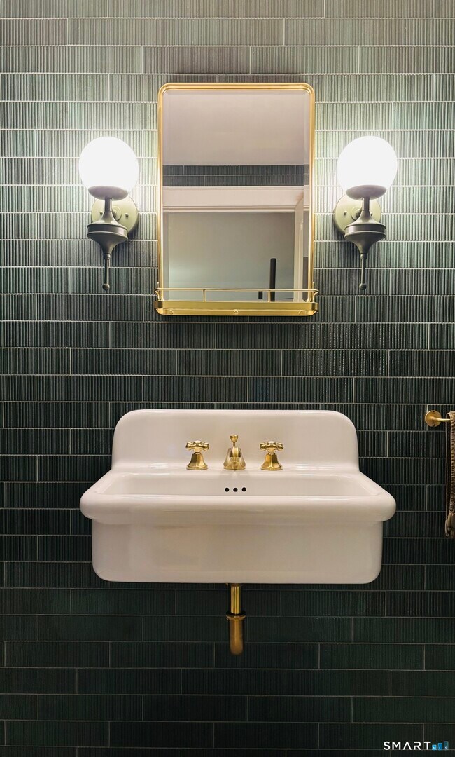 Building Photo - 63 Cemetery Hill Rd