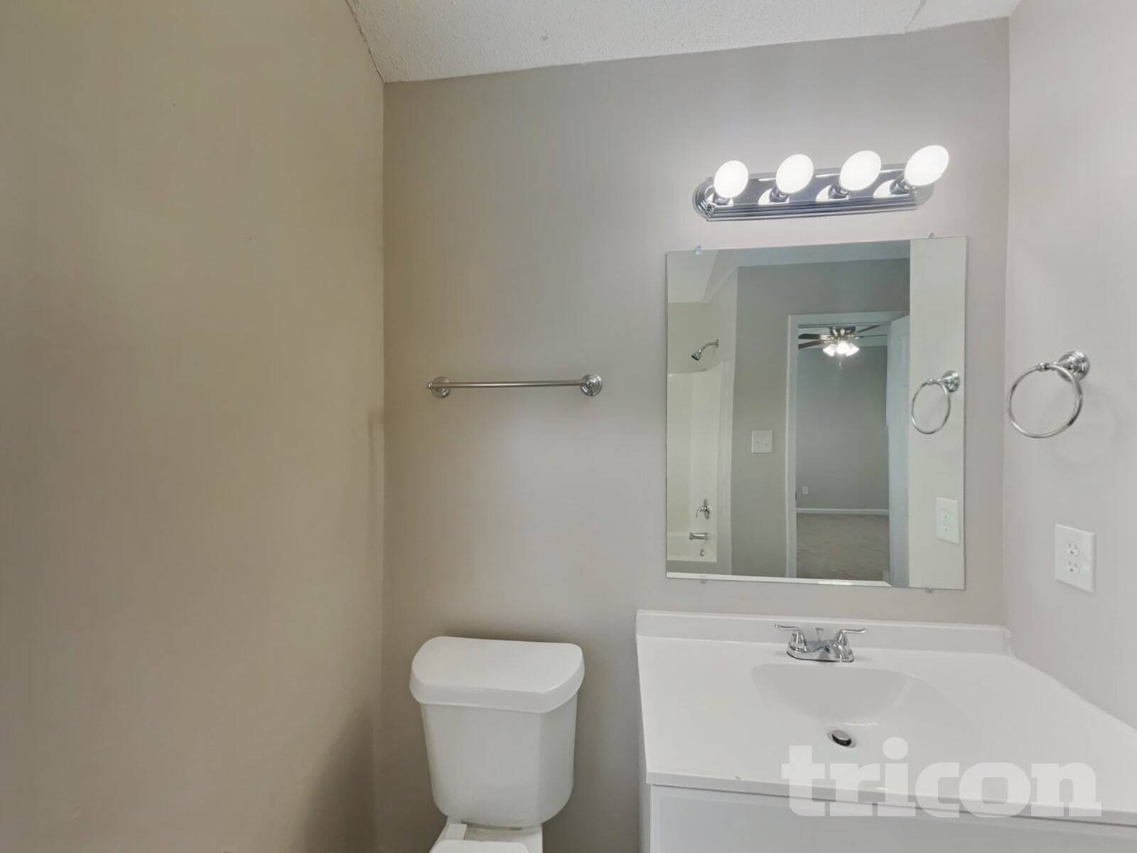 Building Photo - 9708 Chestnut Glen Ct