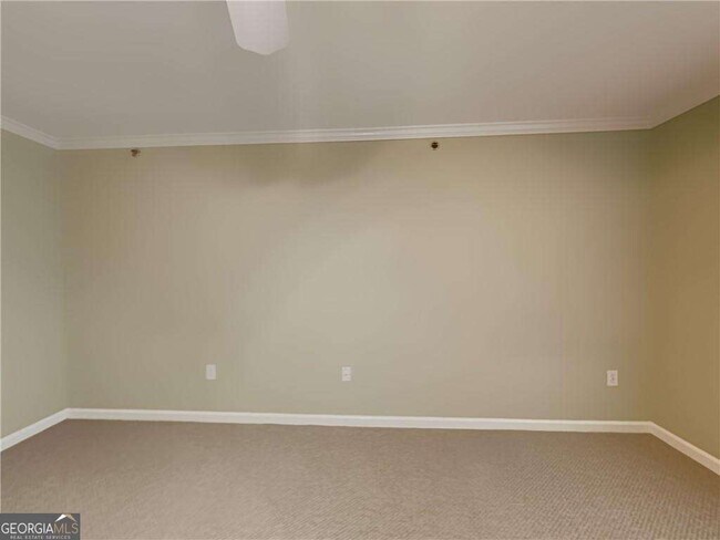 Building Photo - 1217 Highland Bluff Dr S E