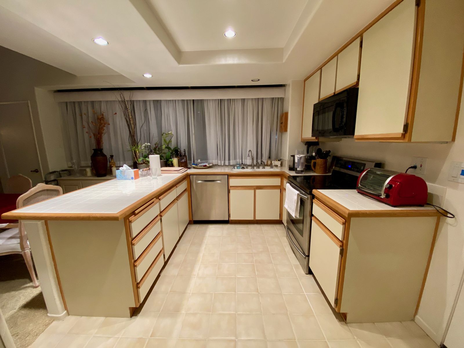 Building Photo - 124 Alicante Aisle