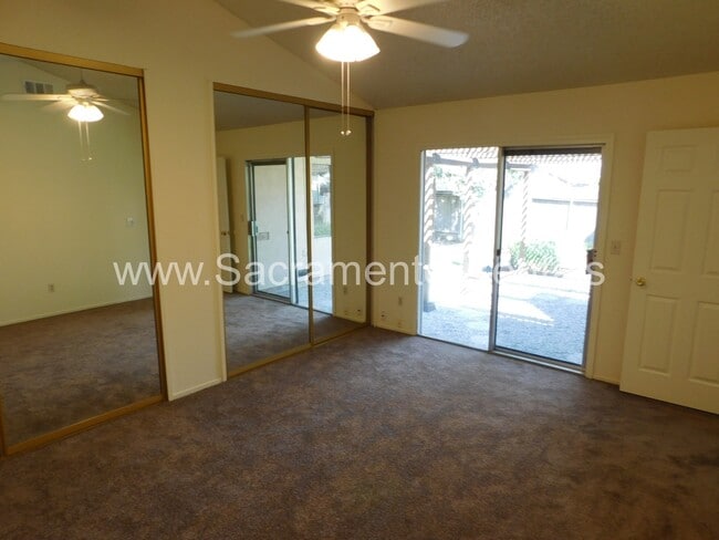 Building Photo - Great 3bd/2ba Home with 2 Car Garage!