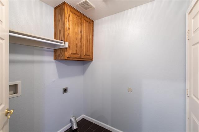 Building Photo - 4513 Wheatland Dr