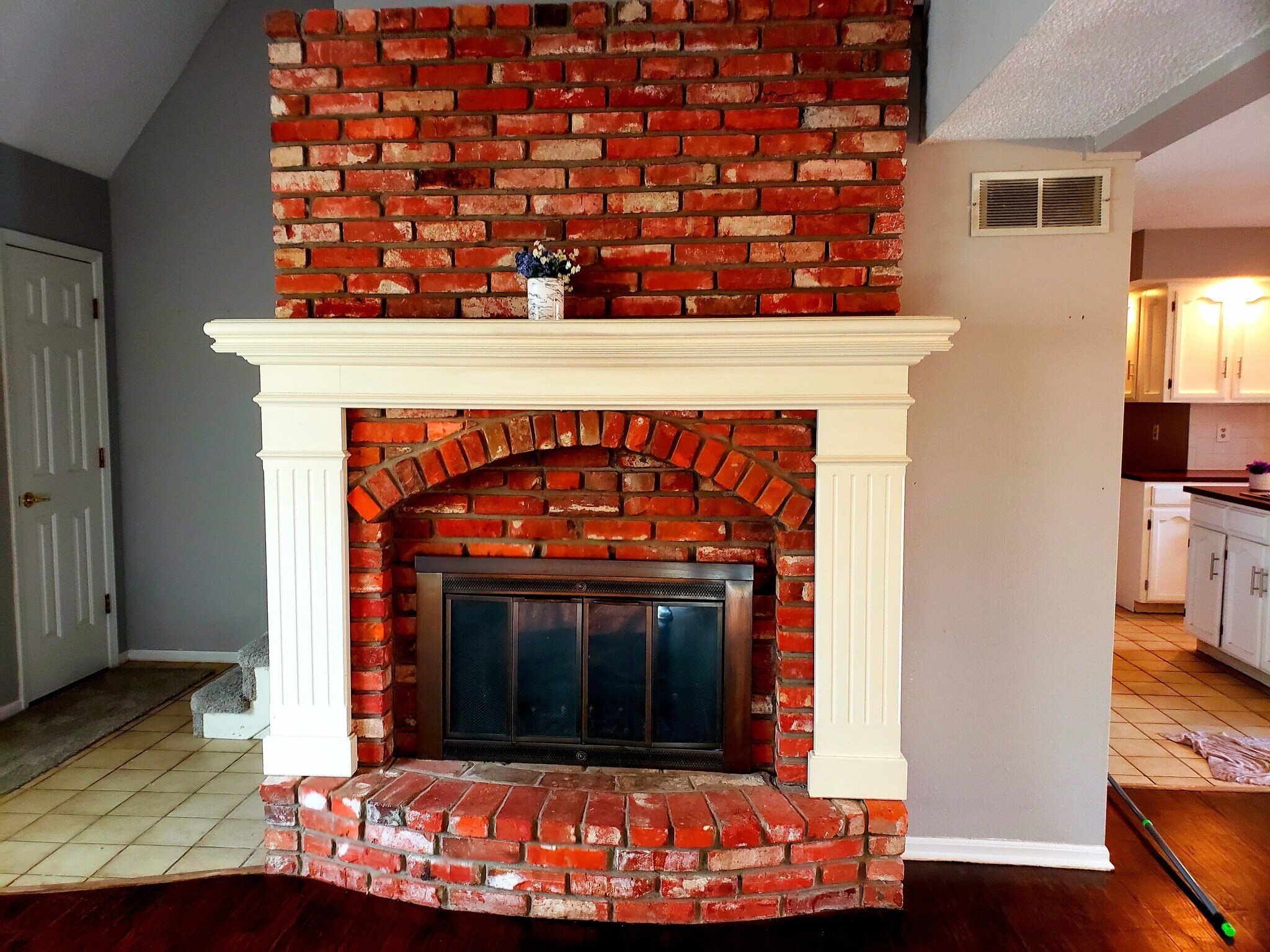 Building Photo - 6 NE 62nd Pl