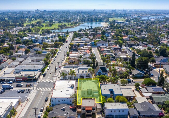 Primary Photo - 391 Ximeno Ave