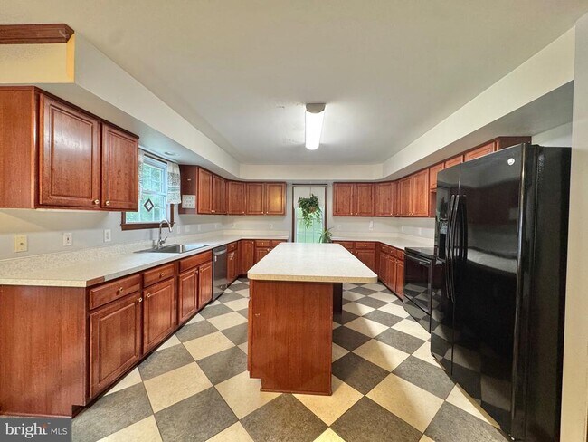 Building Photo - 6709 Towles Mill Rd