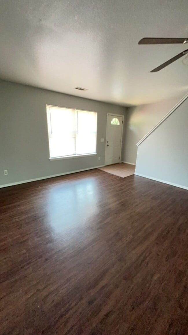 3 Bedroom 2.5 Bath - C&W Cheema Village