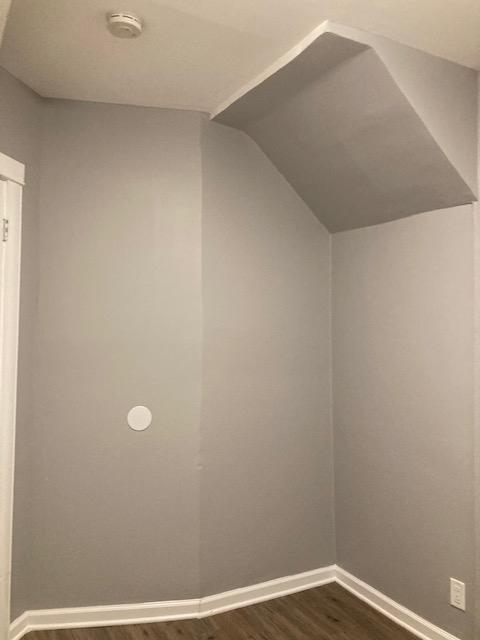 Building Photo - 6142 S Artesian Ave