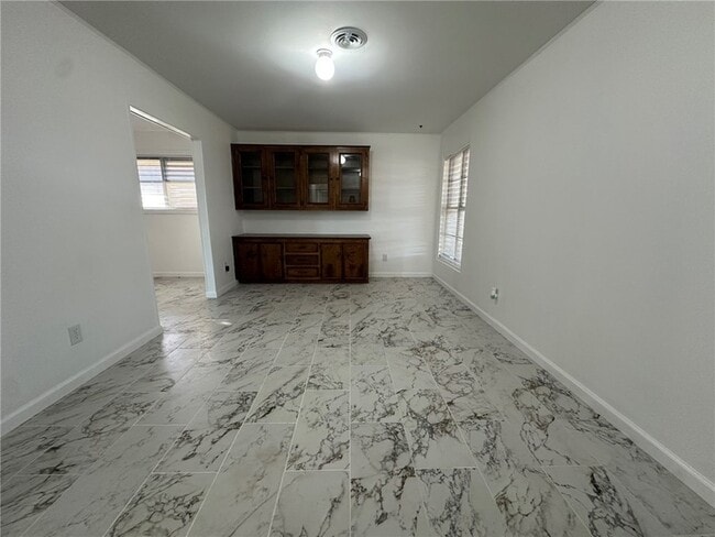 Building Photo - 136 Daniel Moore Ave