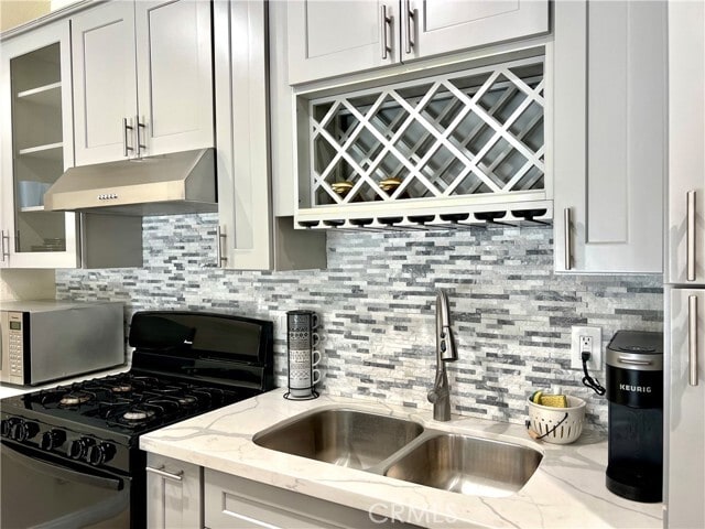 Building Photo - 17401 Raymer St