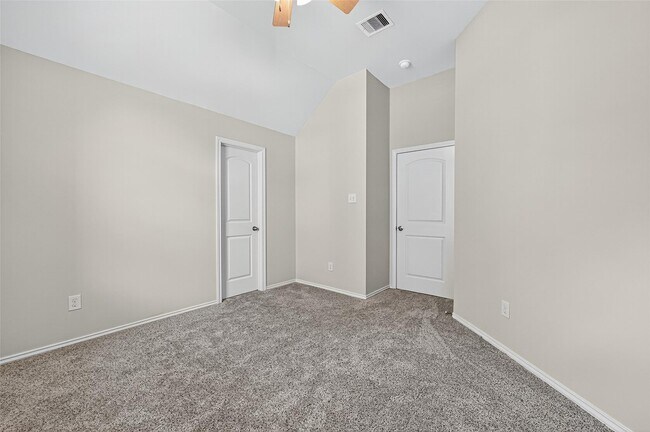 Building Photo - 2606 Waterbrook Ln