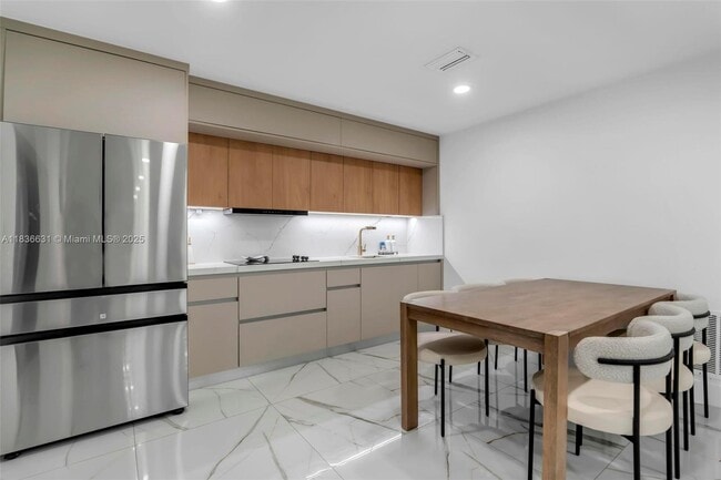 Building Photo - 15569 SW 138th Pl
