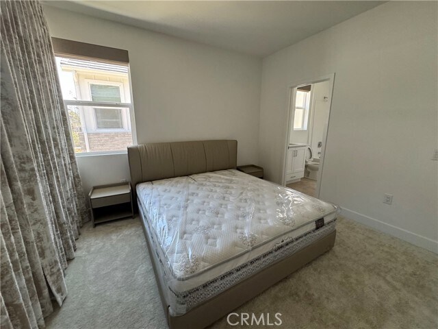 Building Photo - 228 Knot