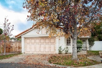 Building Photo - 649 Mustang Glen