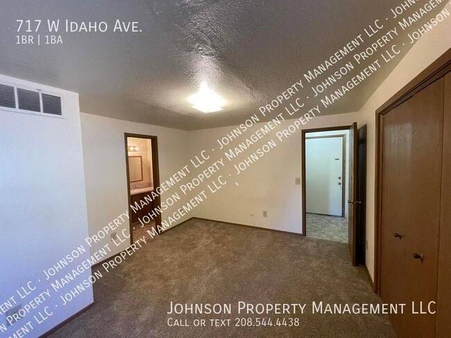 Building Photo - 717 W Idaho Ave