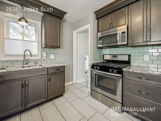 Building Photo - 28385 Alger St