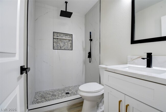 Building Photo - 4401 Vía Torino