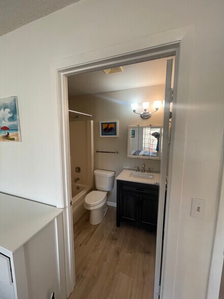 Building Photo - 52 Woodland Dr