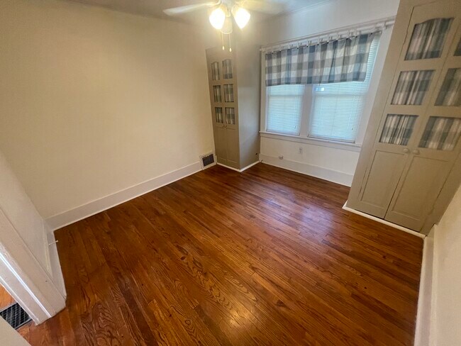 Bedroom 2 - 1801 S Olive St