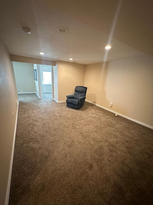 Building Photo - LONG REALTY AND PROPERTY MANAGEMENT- Basement for rent 2BED 1BATH IN HIGHLANDS RANCH