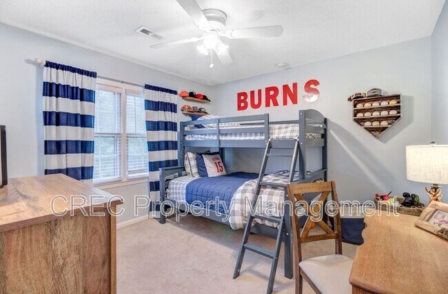 Building Photo - 109 Fort St