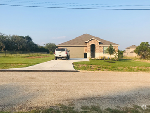 Building Photo - 138 Desert Poppy Dr