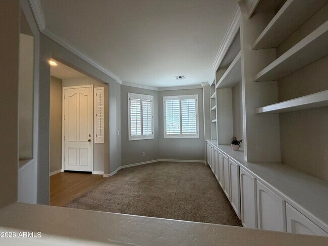 Building Photo - 2902 W Haley Dr