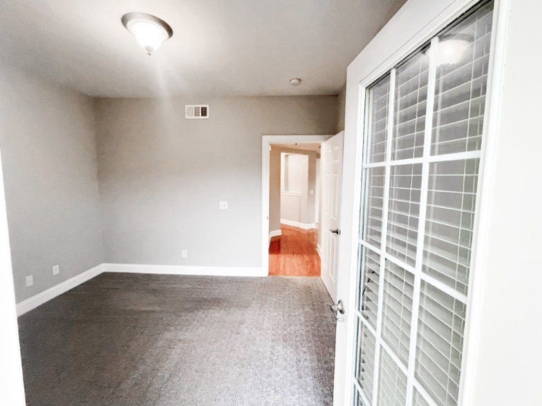 Building Photo - 3201 Aspen Grove Dr